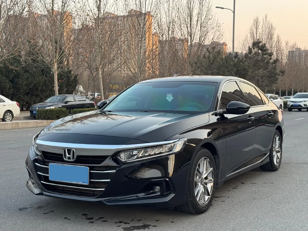 2022 Honda Accord 1.5T 194HP L4 CVT,autocango,china used car exporter,china ev exporter,chinese used car exporter,chinese used ev exporter