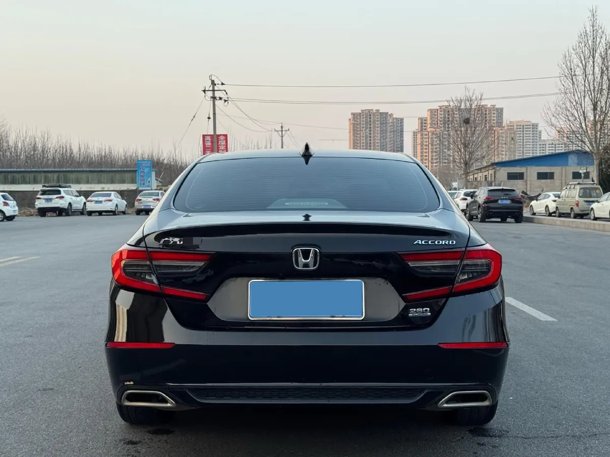 2022 Honda Accord 1.5T 194HP L4 CVT,autocango,china used car exporter,china ev exporter,chinese used car exporter,chinese used ev exporter