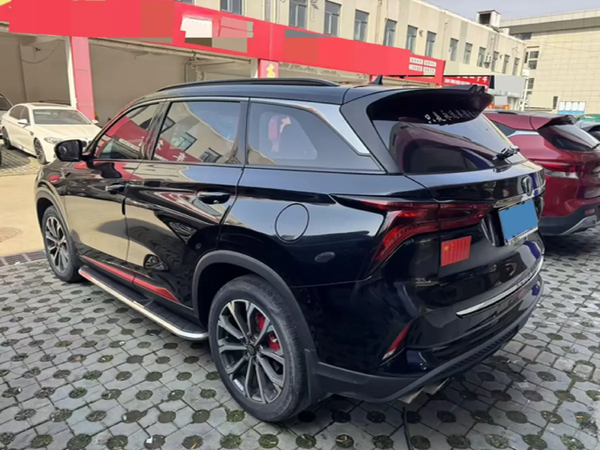 2021 ChangAn CS75 Plus 2.0T 233HP L4 8AT,autocango,china used car exporter,china ev exporter,chinese used car exporter,chinese used ev exporter