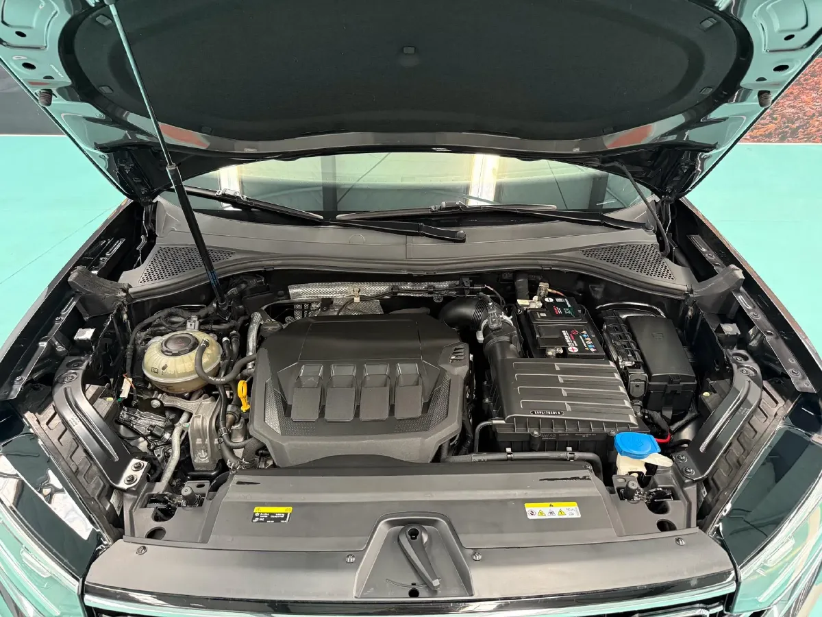 2020 Volkswagen Tayron 2.0T 186HP L4 7DCT,autocango,china used car exporter,china ev exporter,chinese used car exporter,chinese used ev exporter