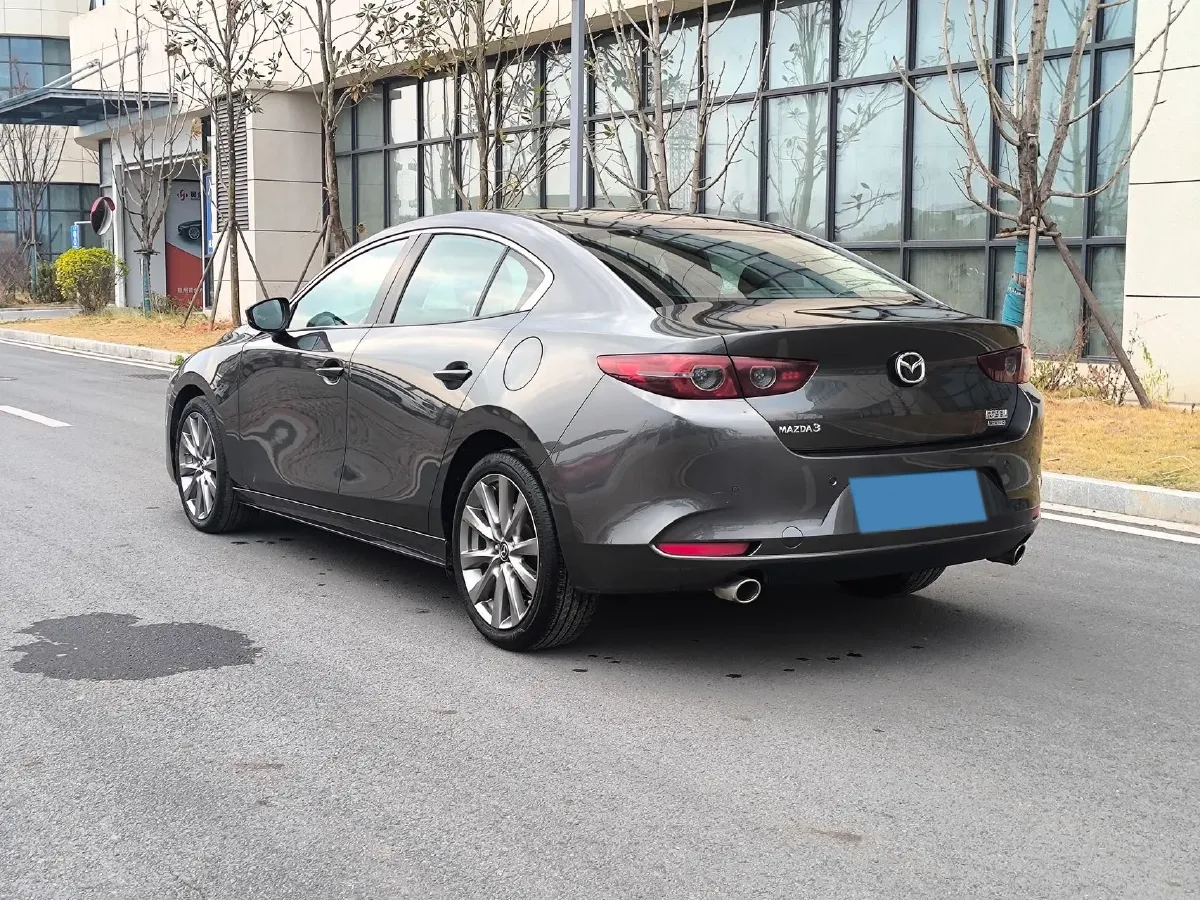 2022 Mazda 3 Axela 2.0L 158HP L4 6AT,autocango,china used car exporter,china ev exporter,chinese used car exporter,chinese used ev exporter