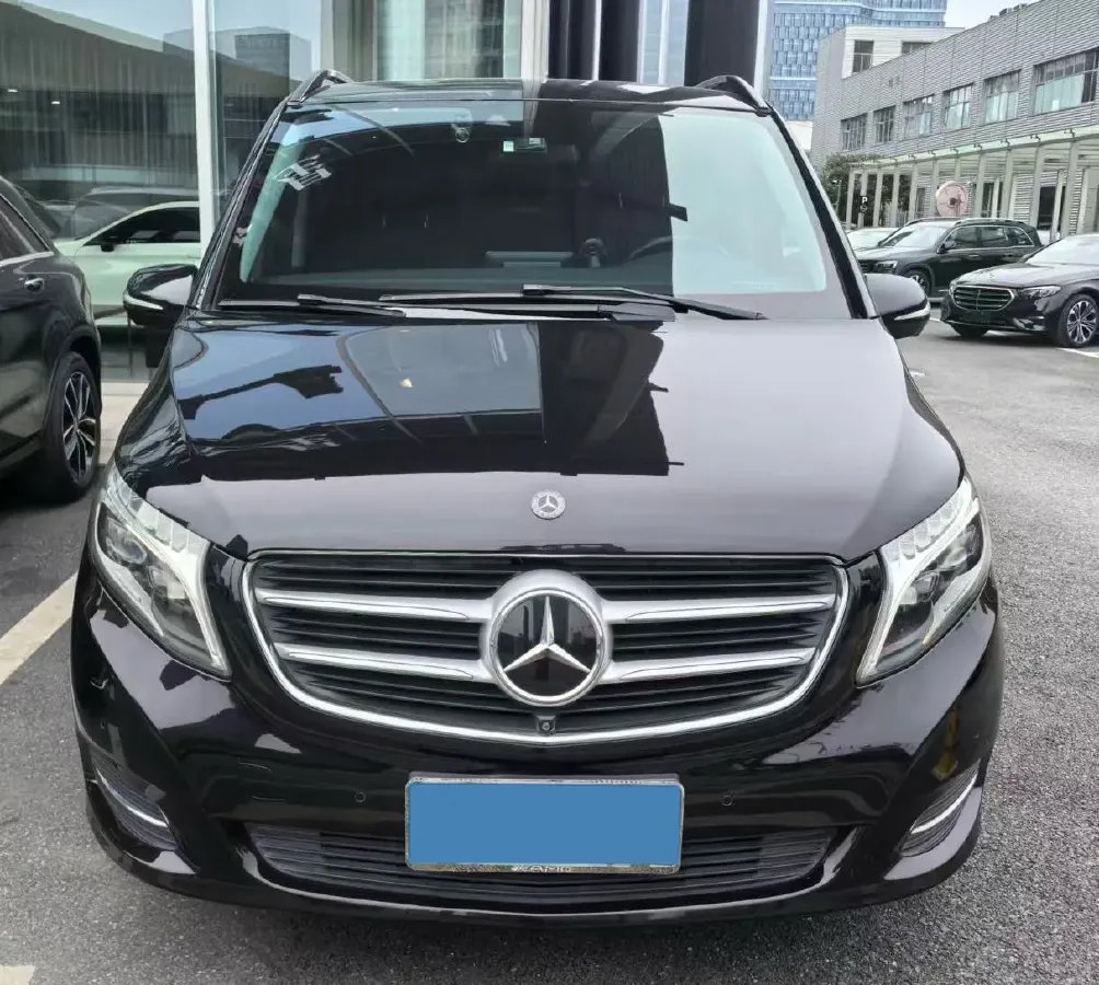 2018 Mercedes-Benz V Class 2.0T 211HP L4 7AT,autocango,china used car exporter,china ev exporter,chinese used car exporter,chinese used ev exporter