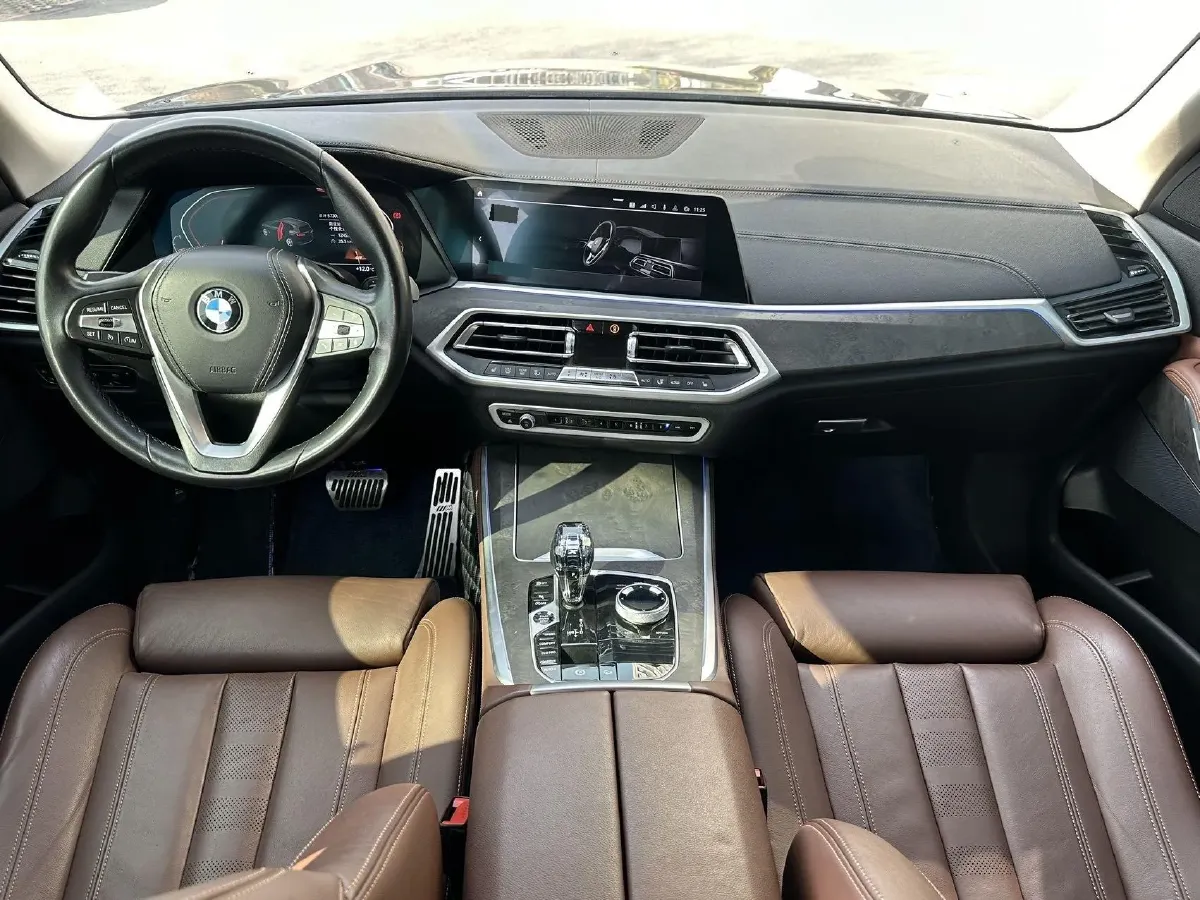 2021 BMW X5 2.0T 265HP L4 8AT,autocango,china used car exporter,china ev exporter,chinese used car exporter,chinese used ev exporter