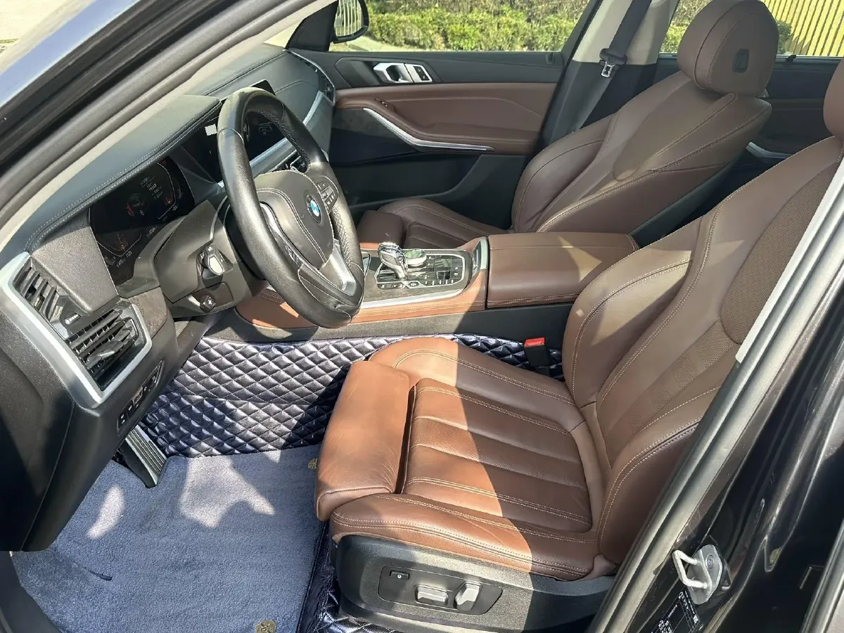 2021 BMW X5 2.0T 265HP L4 8AT,autocango,china used car exporter,china ev exporter,chinese used car exporter,chinese used ev exporter