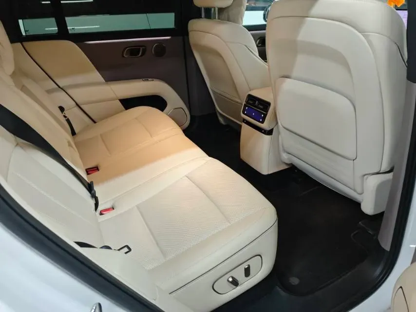 2025 Li i6 BEV,autocango,china used car exporter,china ev exporter,chinese used car exporter,chinese used ev exporter