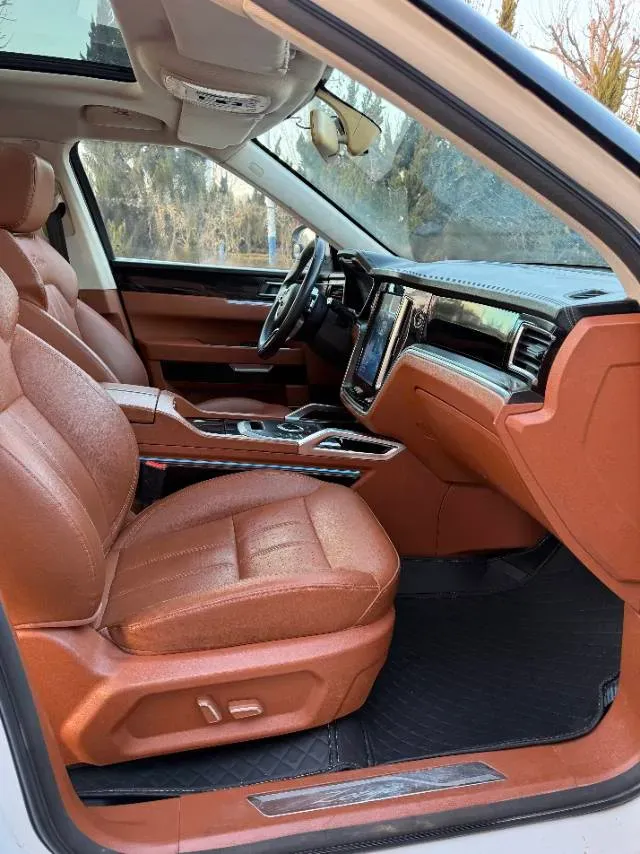 2017 Zotye T700 1.8T 177HP L4 6DCT,autocango,china used car exporter,china ev exporter,chinese used car exporter,chinese used ev exporter