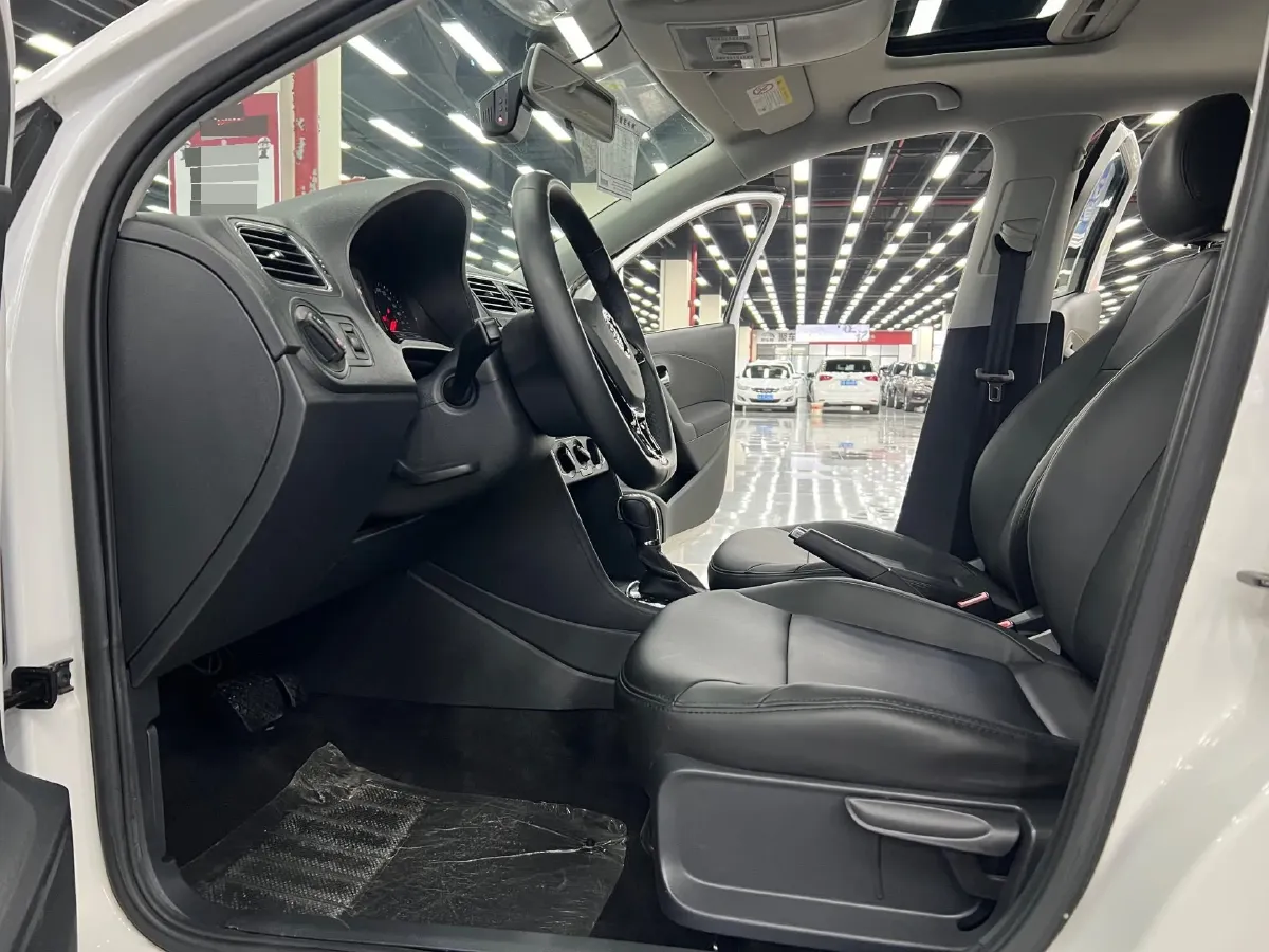 2018 Chery Tiggo 7 1.5T 156HP L4 6DCT,autocango,china used car exporter,china ev exporter,chinese used car exporter,chinese used ev exporter