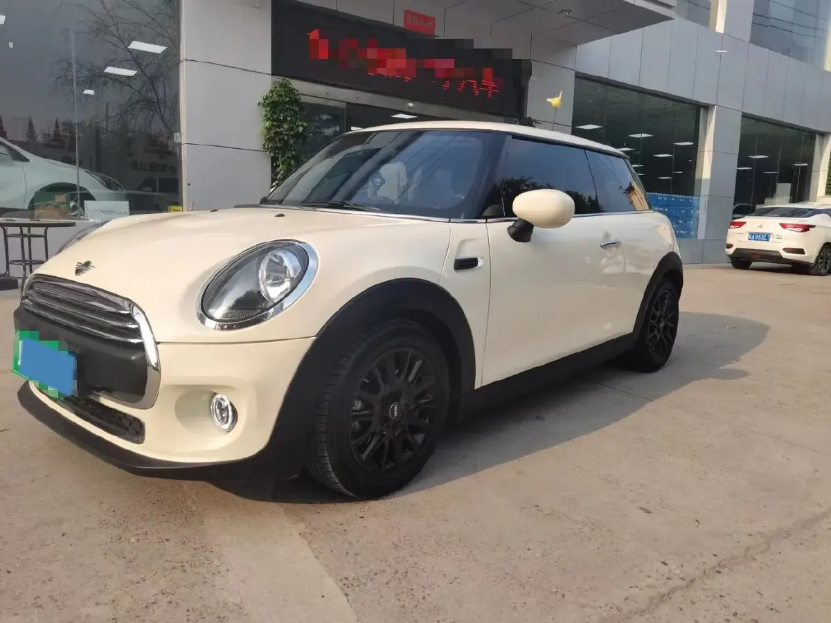 2021 MINI MINI 1.5T 102HP L3 7DCT,autocango,china used car exporter,china ev exporter,chinese used car exporter,chinese used ev exporter