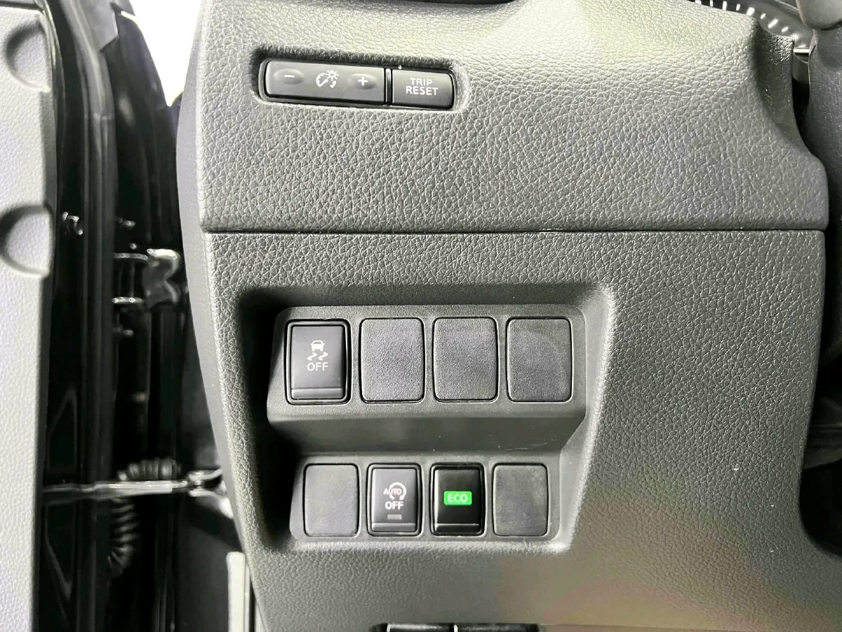 2022 Nissan Qashqai 2.0L 151HP L4 CVT,autocango,china used car exporter,china ev exporter,chinese used car exporter,chinese used ev exporter