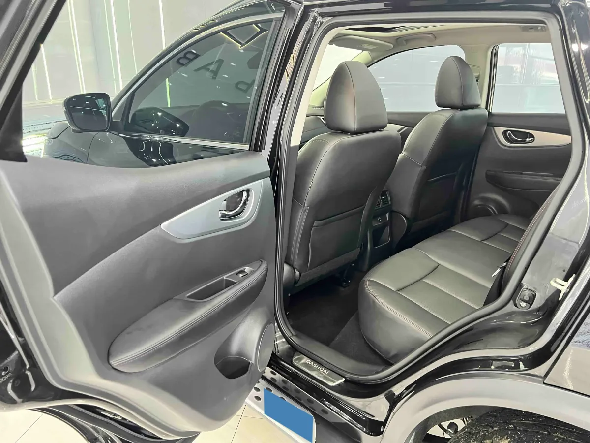 2022 Nissan Qashqai 2.0L 151HP L4 CVT,autocango,china used car exporter,china ev exporter,chinese used car exporter,chinese used ev exporter