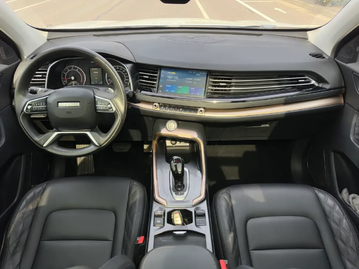 2021 Haval H6 1.5T 150HP L4 7DCT,autocango,china used car exporter,china ev exporter,chinese used car exporter,chinese used ev exporter