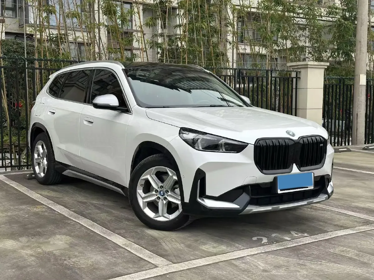2023 BMW iX1 BEV,autocango,china used car exporter,china ev exporter,chinese used car exporter,chinese used ev exporter