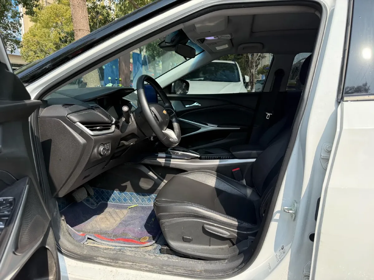 2022 Bestune T99 2.0T 224HP L4 6AT,autocango,china used car exporter,china ev exporter,chinese used car exporter,chinese used ev exporter