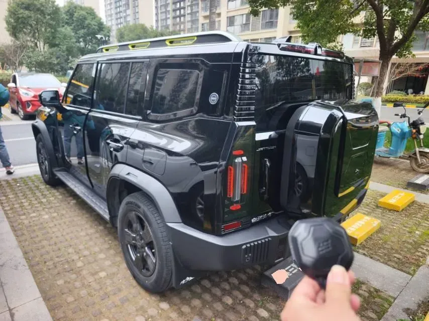 2023 Jetour Traveller 1.5T 184HP L4 7DCT,autocango,china used car exporter,china ev exporter,chinese used car exporter,chinese used ev exporter