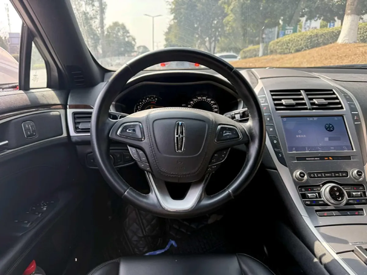 2020 Lincoln MKZ 2.0T 196HP L4 6AT,autocango,china used car exporter,china ev exporter,chinese used car exporter,chinese used ev exporter