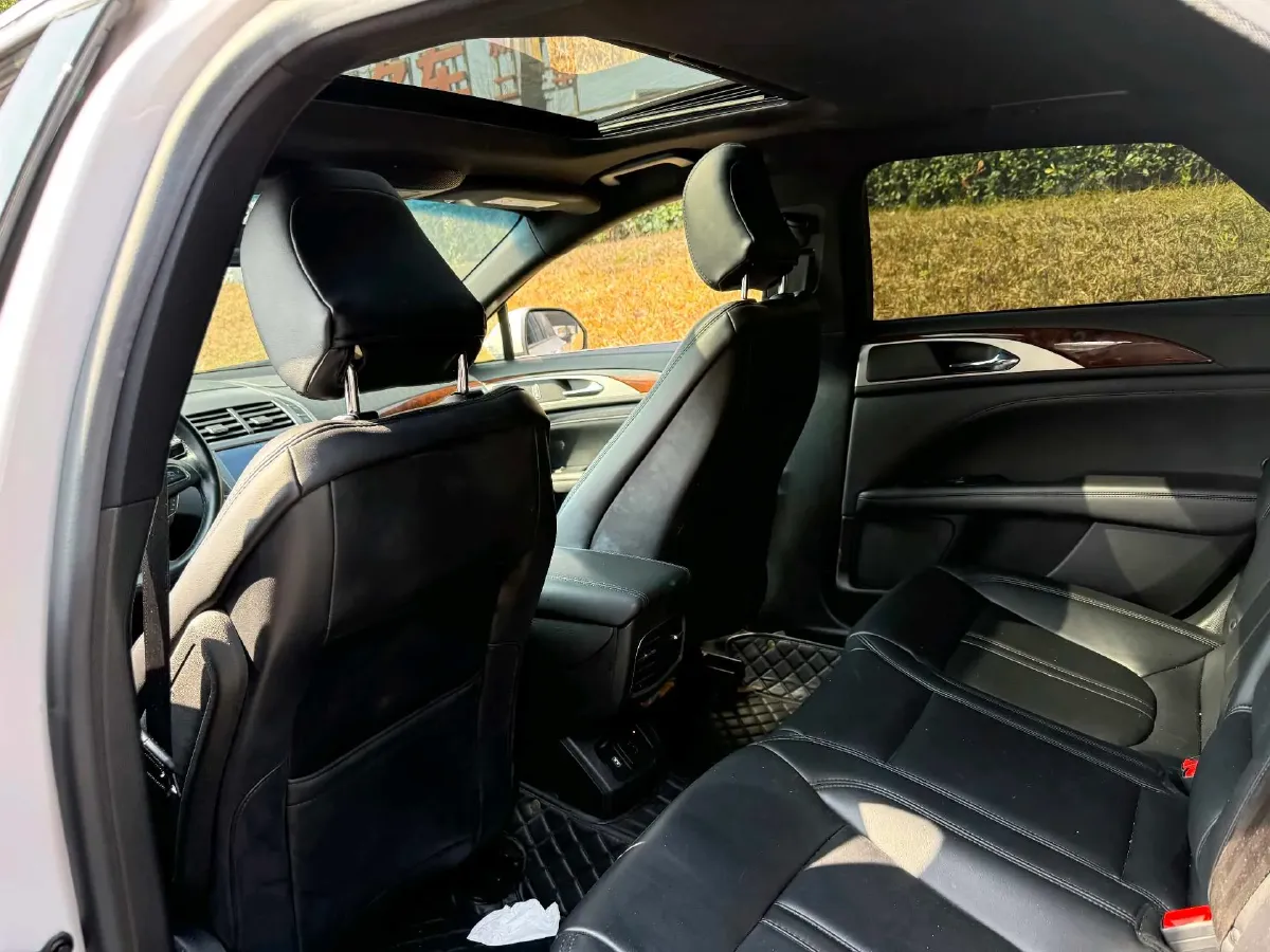 2020 Lincoln MKZ 2.0T 196HP L4 6AT,autocango,china used car exporter,china ev exporter,chinese used car exporter,chinese used ev exporter