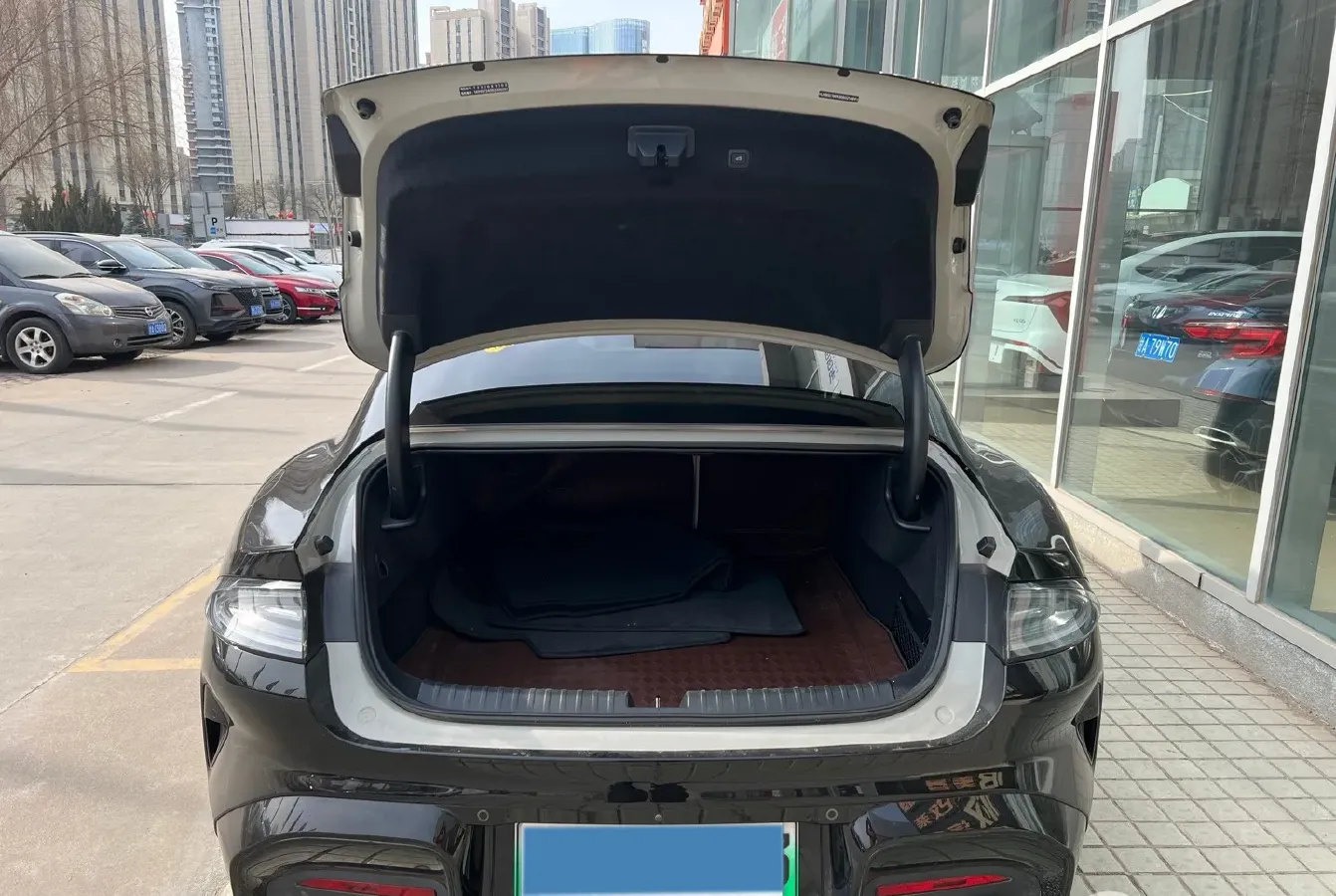 2024 MI SU7 BEV 101KWH,autocango,china used car exporter,china ev exporter,chinese used car exporter,chinese used ev exporter