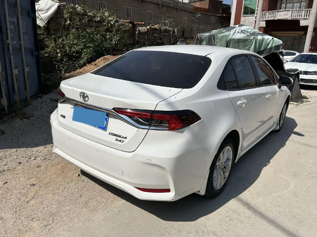 2021 Toyota Corolla 1.2T 116HP L4 CVT,autocango,china used car exporter,china ev exporter,chinese used car exporter,chinese used ev exporter