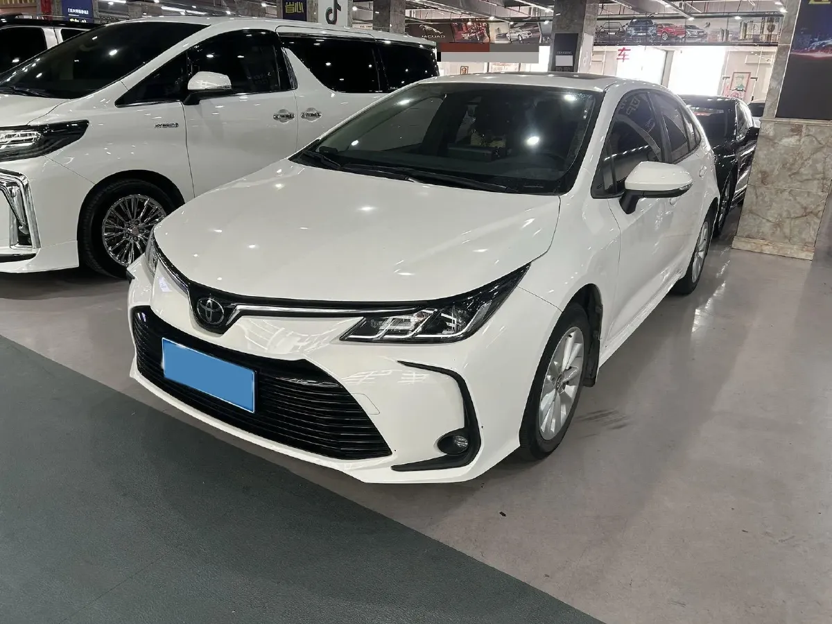 2021 Toyota Corolla 1.2T 116HP L4 CVT,autocango,china used car exporter,china ev exporter,chinese used car exporter,chinese used ev exporter
