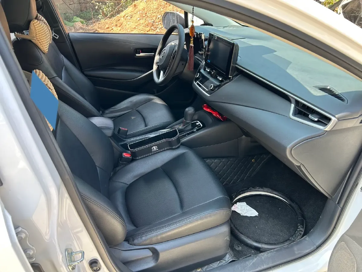 2021 Toyota Corolla 1.2T 116HP L4 CVT,autocango,china used car exporter,china ev exporter,chinese used car exporter,chinese used ev exporter