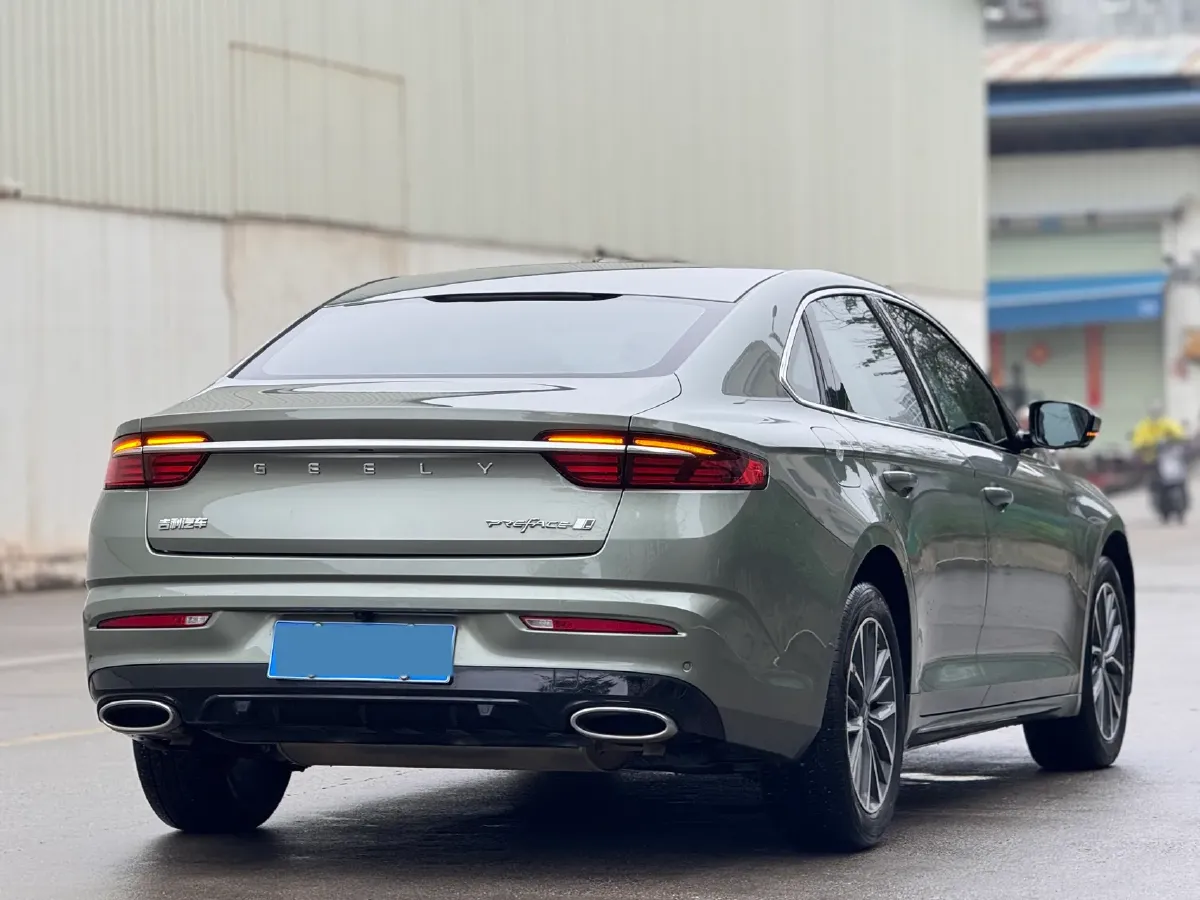 2023 Geely Preface 1.5T 181HP L4 7DCT,autocango,china used car exporter,china ev exporter,chinese used car exporter,chinese used ev exporter