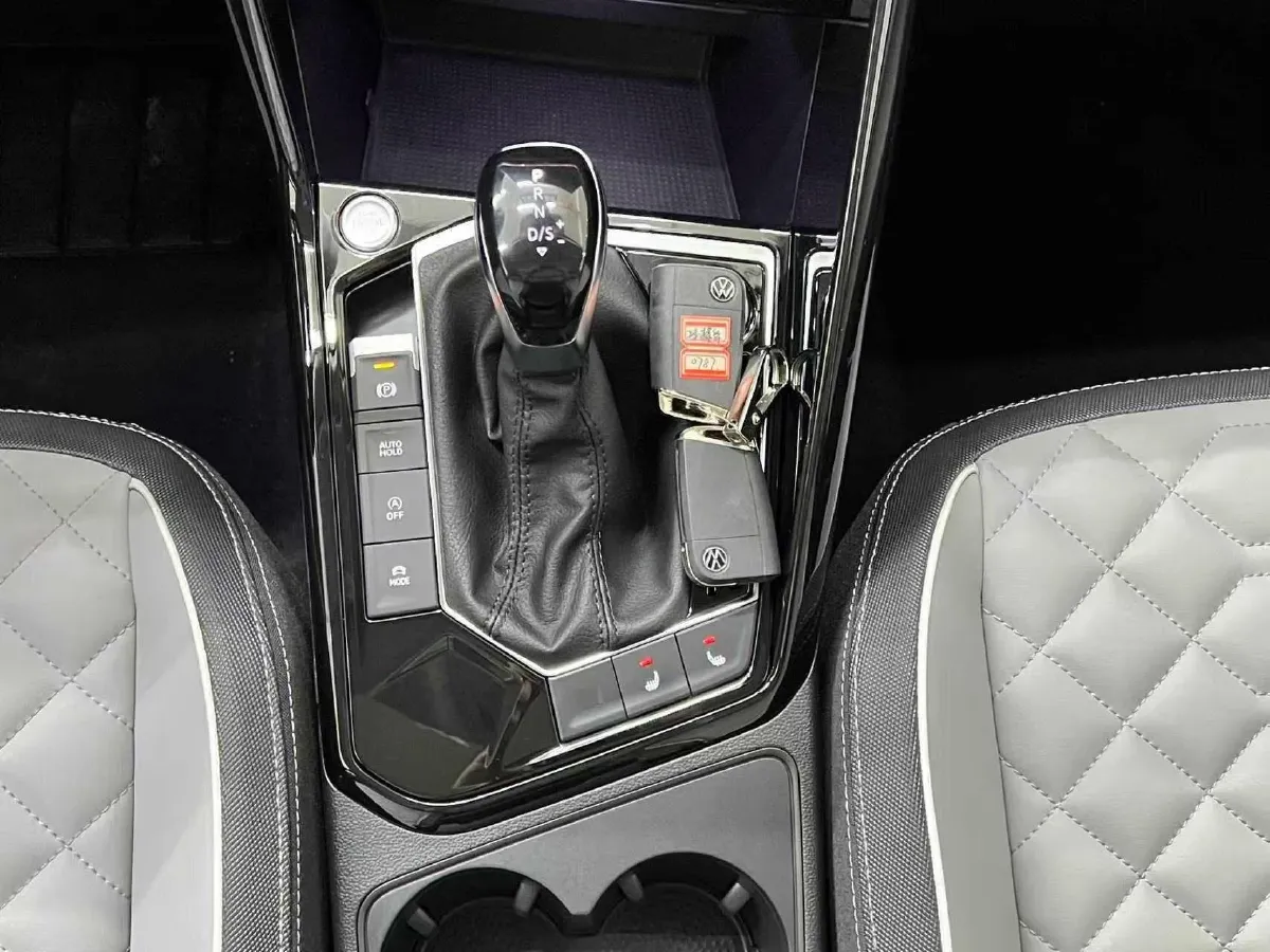 2023 Volkswagen Tayron 1.4T 150HP L4 7DCT,autocango,china used car exporter,china ev exporter,chinese used car exporter,chinese used ev exporter