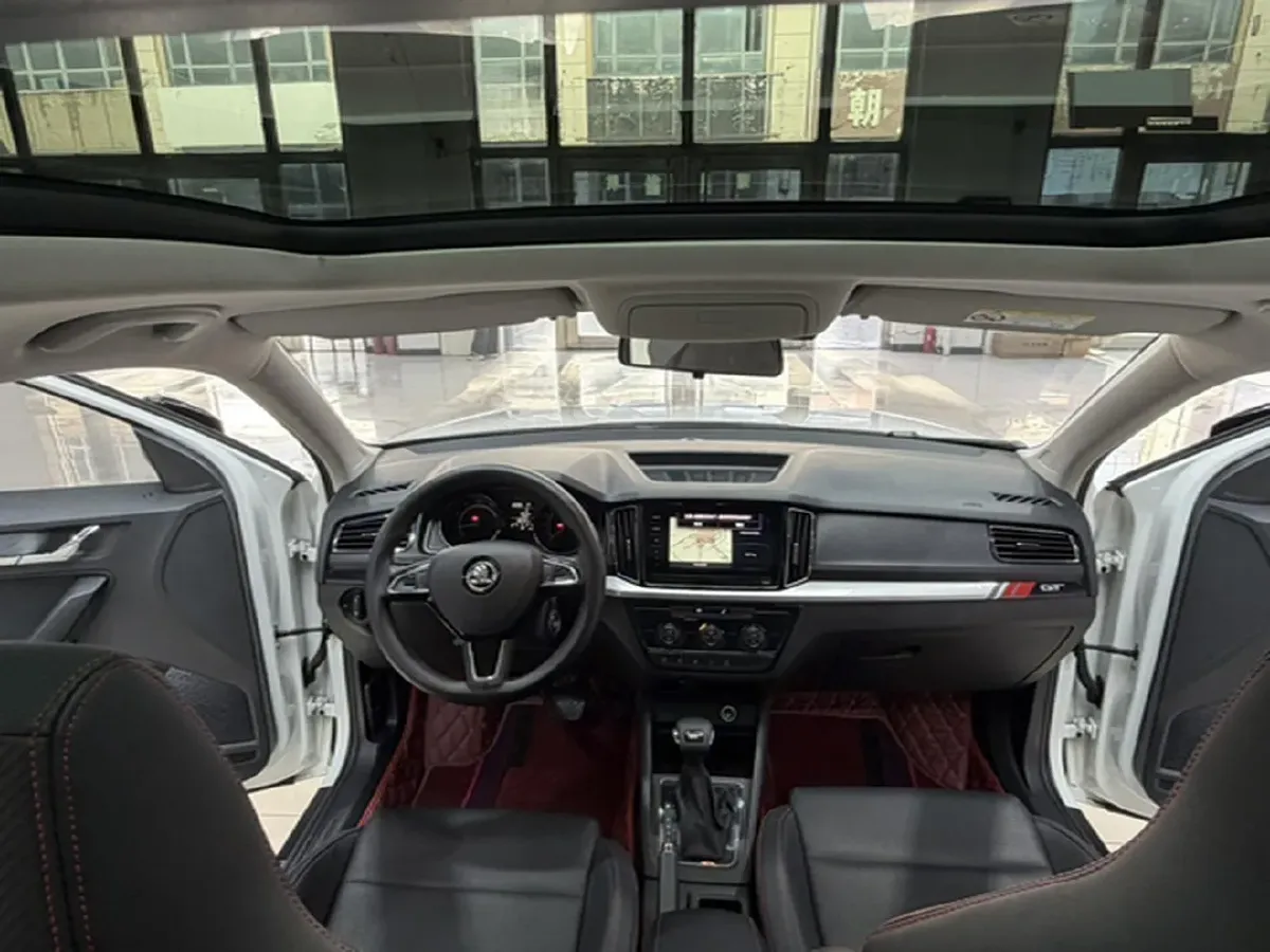 2022 Skoda Kamiq 1.5L 112HP L4 6AT,autocango,china used car exporter,china ev exporter,chinese used car exporter,chinese used ev exporter