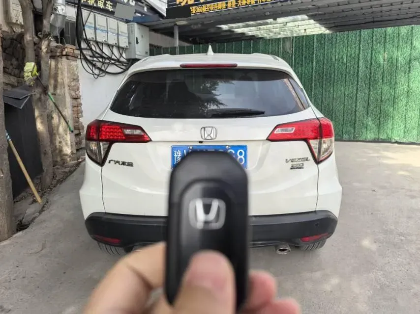 2020 Honda Vezel 1.5T 177HP L4 CVT,autocango,china used car exporter,china ev exporter,chinese used car exporter,chinese used ev exporter