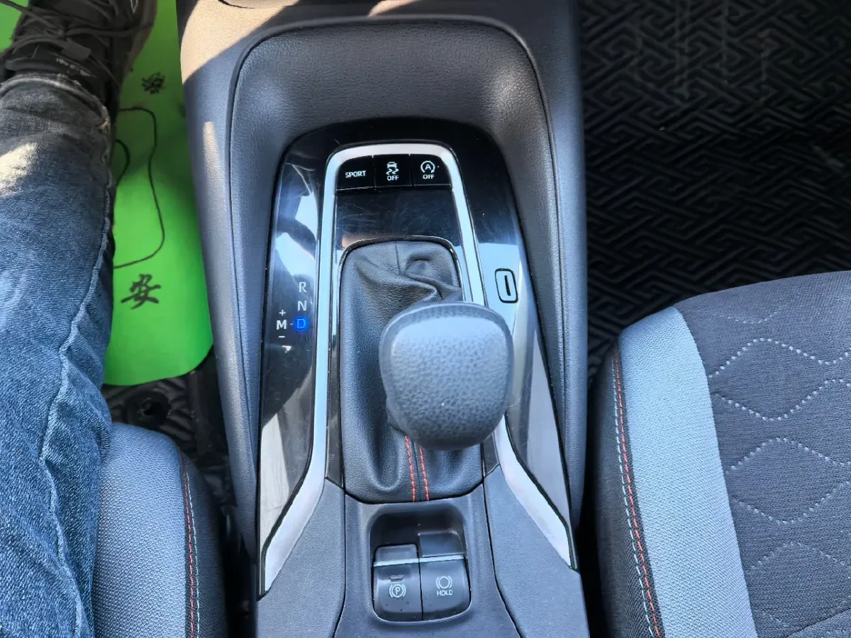 2022 Toyota Corolla 1.2T 116HP L4 CVT,autocango,china used car exporter,china ev exporter,chinese used car exporter,chinese used ev exporter