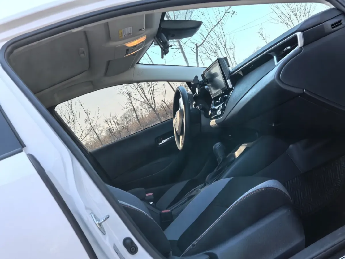 2022 Toyota Corolla 1.2T 116HP L4 CVT,autocango,china used car exporter,china ev exporter,chinese used car exporter,chinese used ev exporter