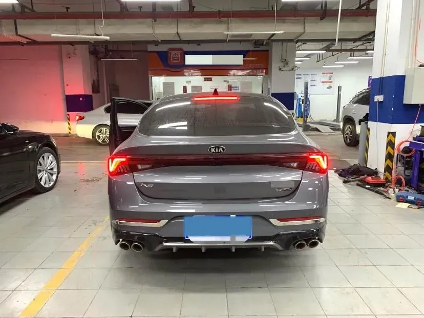 2020 Kia K5 2.0T 240HP L4 8AT,autocango,china used car exporter,china ev exporter,chinese used car exporter,chinese used ev exporter