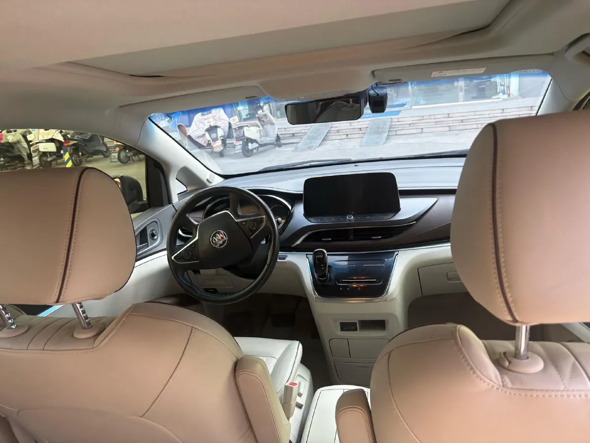 2022 Buick GL8 2.0T 237HP L4 9AT,autocango,china used car exporter,china ev exporter,chinese used car exporter,chinese used ev exporter