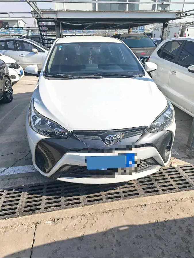 2020 Toyota Yaris L 1.5L 110HP L4 CVT,autocango,china used car exporter,china ev exporter,chinese used car exporter,chinese used ev exporter