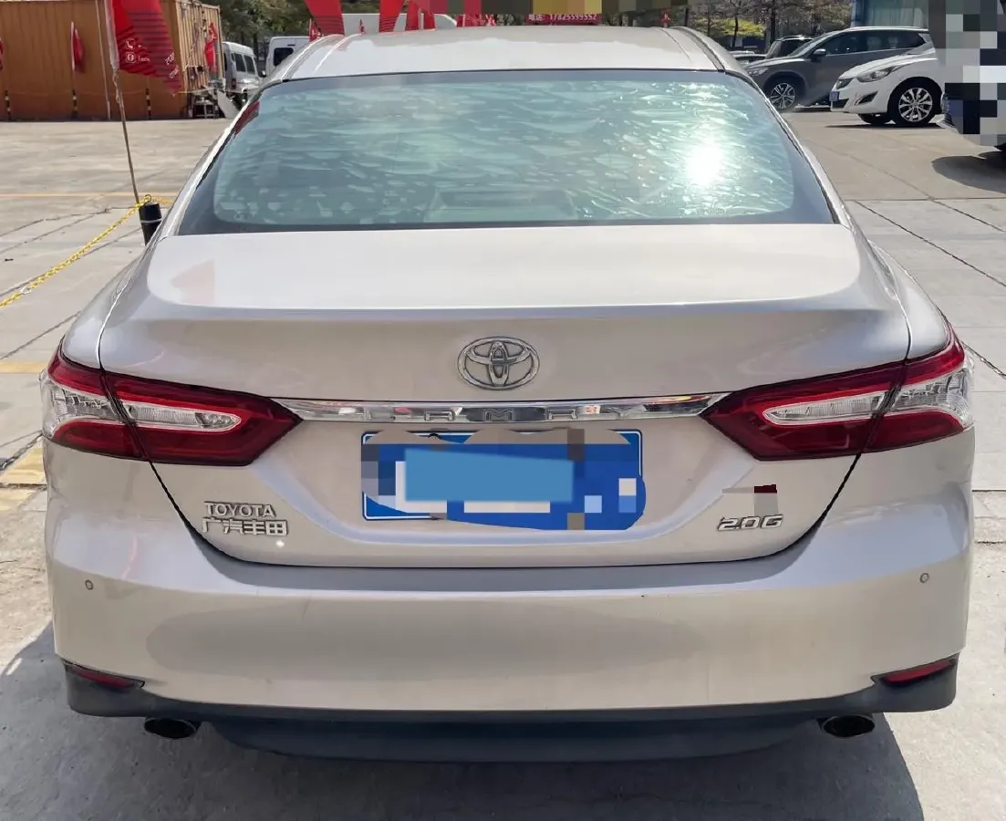 2018 Toyota Camry 2.0L 169HP L4 6AT,autocango,china used car exporter,china ev exporter,chinese used car exporter,chinese used ev exporter
