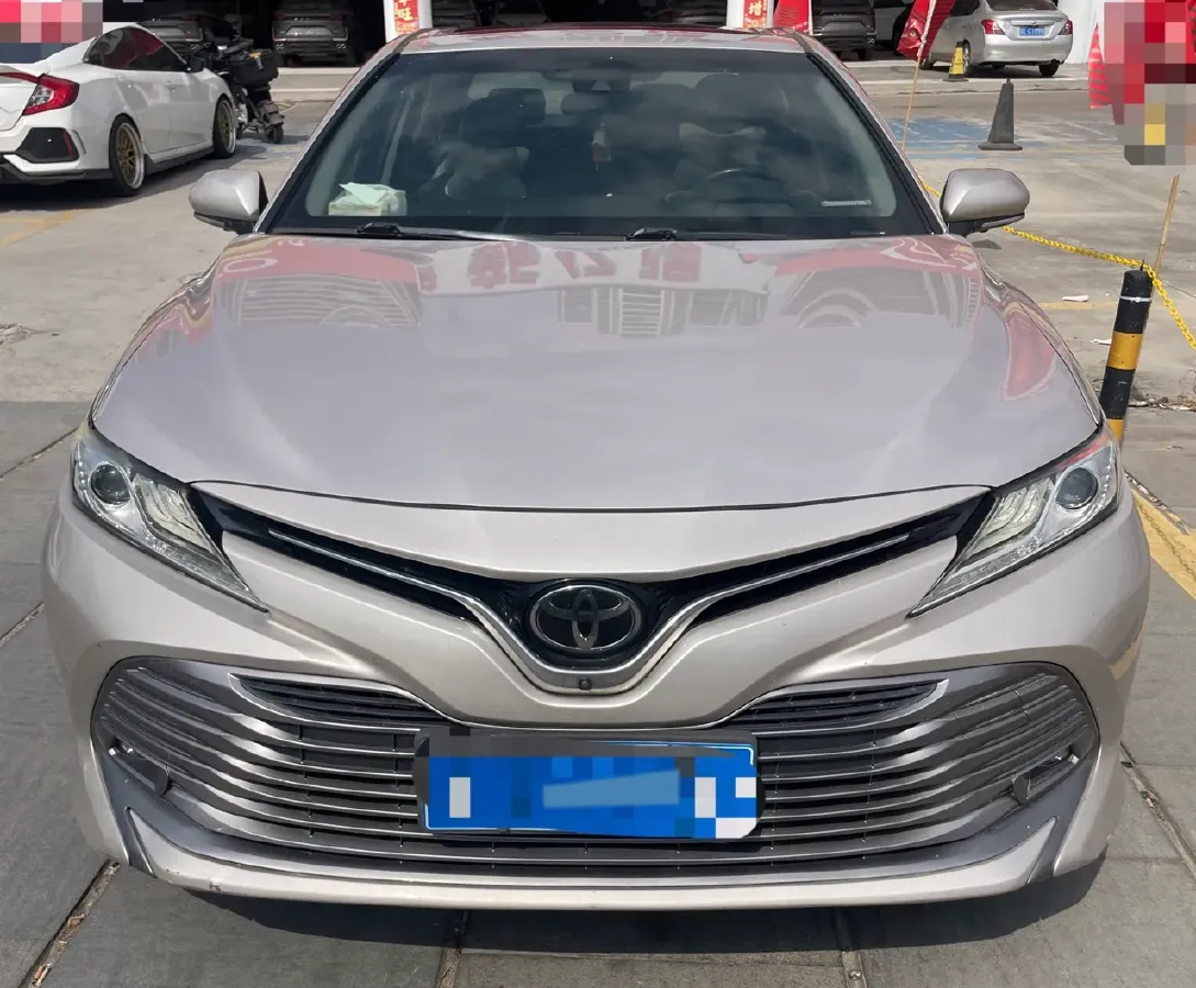2018 Toyota Camry 2.0L 169HP L4 6AT,autocango,china used car exporter,china ev exporter,chinese used car exporter,chinese used ev exporter
