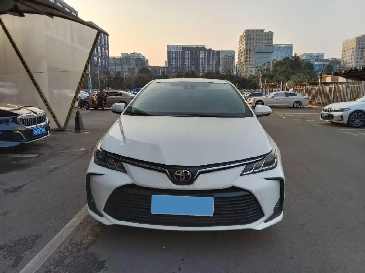2022 Toyota Corolla 1.2T 116HP L4 CVT,autocango,china used car exporter,china ev exporter,chinese used car exporter,chinese used ev exporter