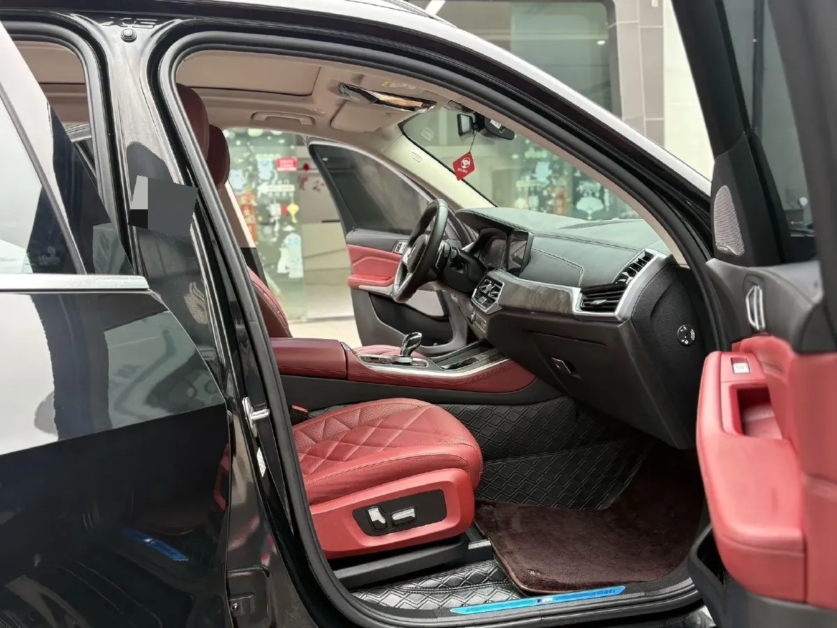 2022 BMW X5 2.0T 245HP L4 8AT,autocango,china used car exporter,china ev exporter,chinese used car exporter,chinese used ev exporter