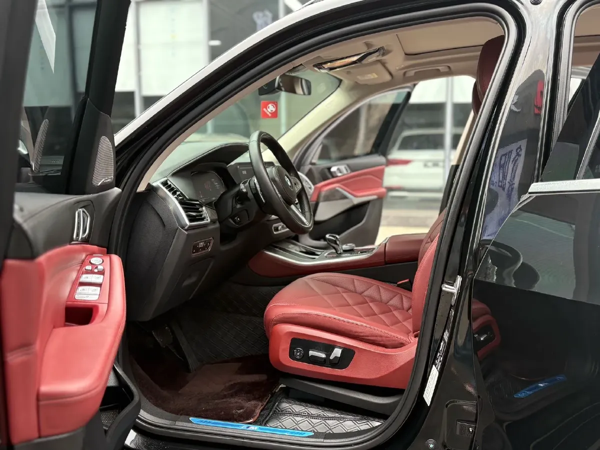 2022 BMW X5 2.0T 245HP L4 8AT,autocango,china used car exporter,china ev exporter,chinese used car exporter,chinese used ev exporter