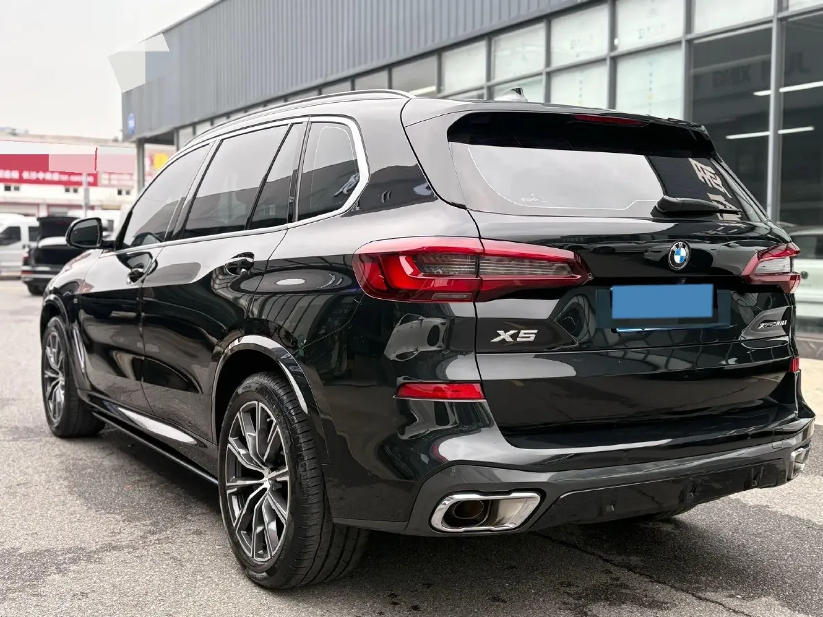 2022 BMW X5 2.0T 245HP L4 8AT,autocango,china used car exporter,china ev exporter,chinese used car exporter,chinese used ev exporter