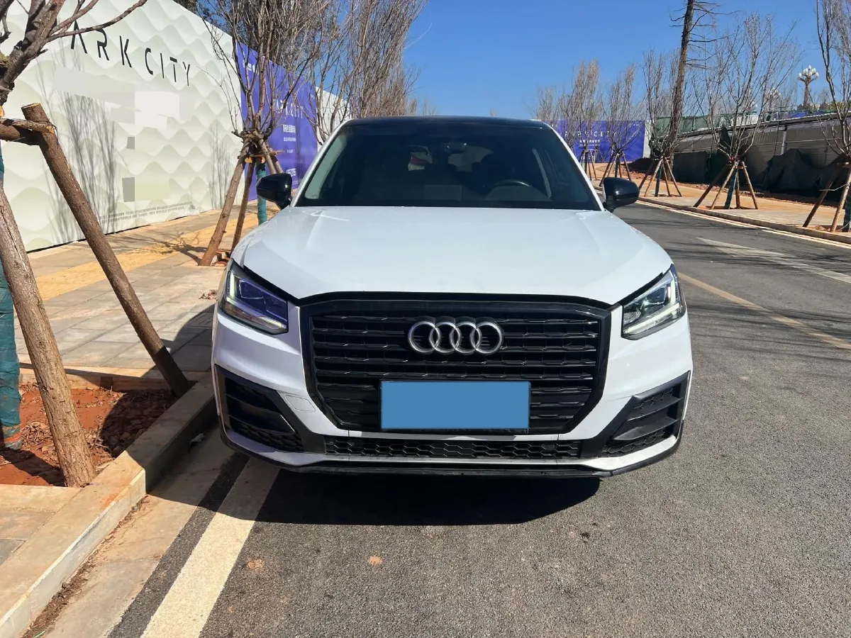 2020 Audi Q2L 1.4T 150HP L4 7DCT,autocango,china used car exporter,china ev exporter,chinese used car exporter,chinese used ev exporter