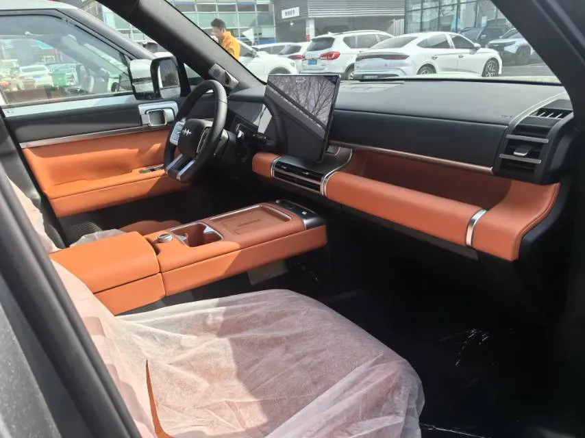 2025 FangChengBao Tai 7 1.5T 156HP L4 E-CVT PHEV,autocango,china used car exporter,china ev exporter,chinese used car exporter,chinese used ev exporter