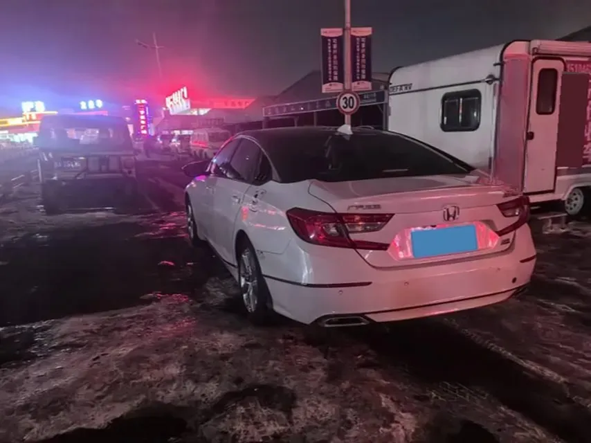 2021 Honda Accord 1.5T 194HP L4 CVT,autocango,china used car exporter,china ev exporter,chinese used car exporter,chinese used ev exporter