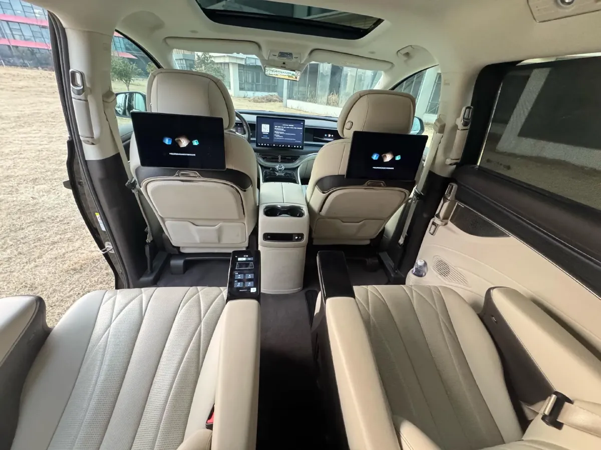 2025 Denza D9 1.5T 156HP L4 E-CVT PHEV 40KWH,autocango,china used car exporter,china ev exporter,chinese used car exporter,chinese used ev exporter