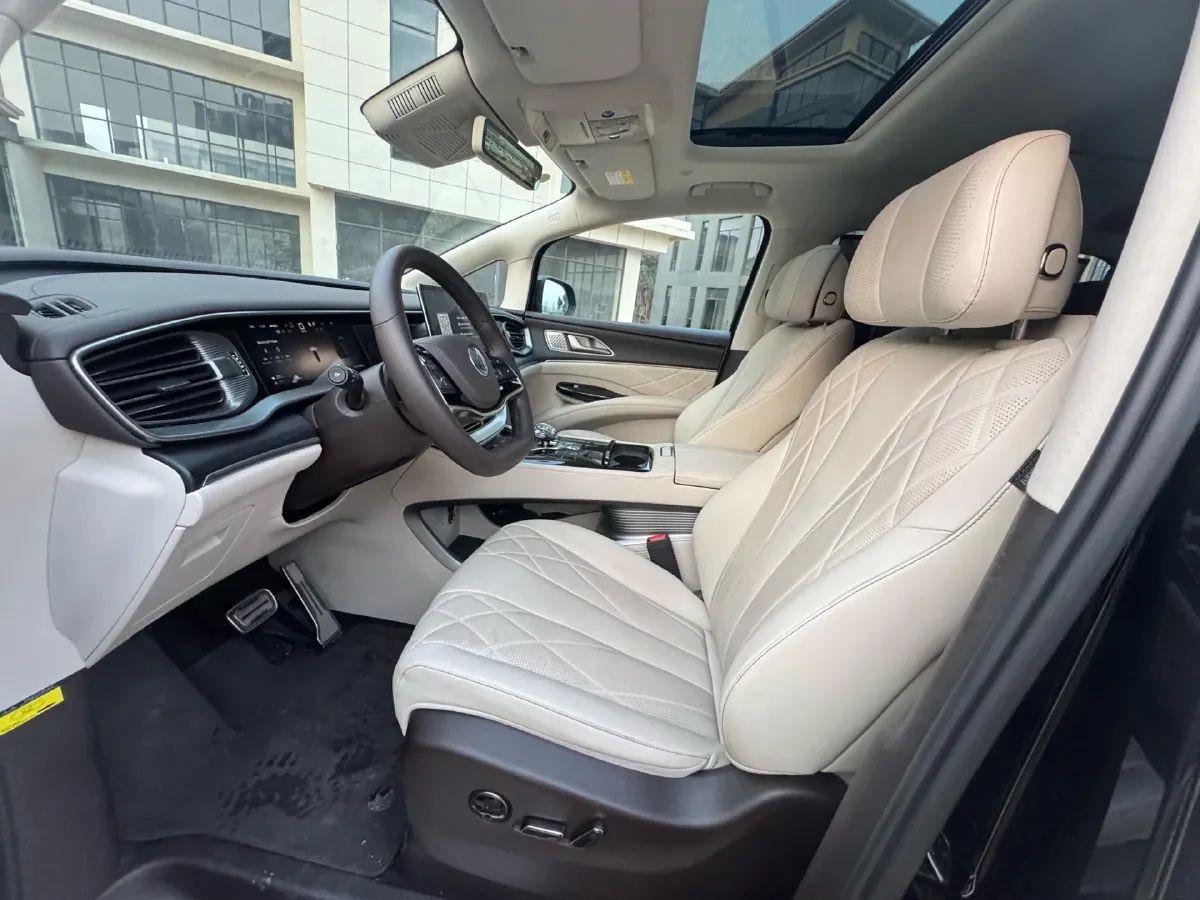 2025 Denza D9 1.5T 156HP L4 E-CVT PHEV 40KWH,autocango,china used car exporter,china ev exporter,chinese used car exporter,chinese used ev exporter