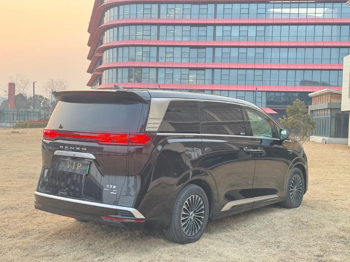 2025 Denza D9 1.5T 156HP L4 E-CVT PHEV 40KWH,autocango,china used car exporter,china ev exporter,chinese used car exporter,chinese used ev exporter