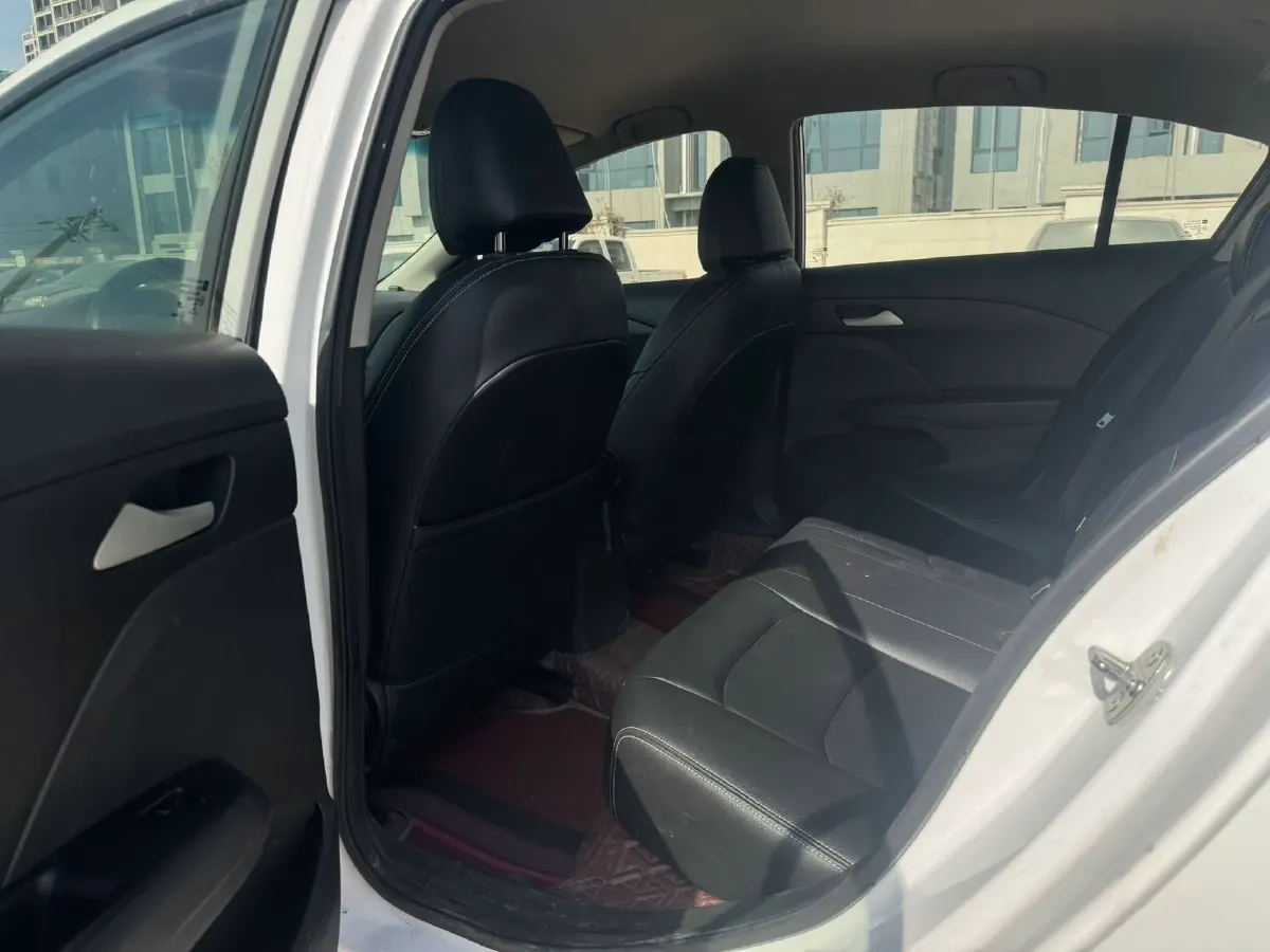 2016 Chevrolet Cavalier 1.5L 113HP L4 5MT,autocango,china used car exporter,china ev exporter,chinese used car exporter,chinese used ev exporter