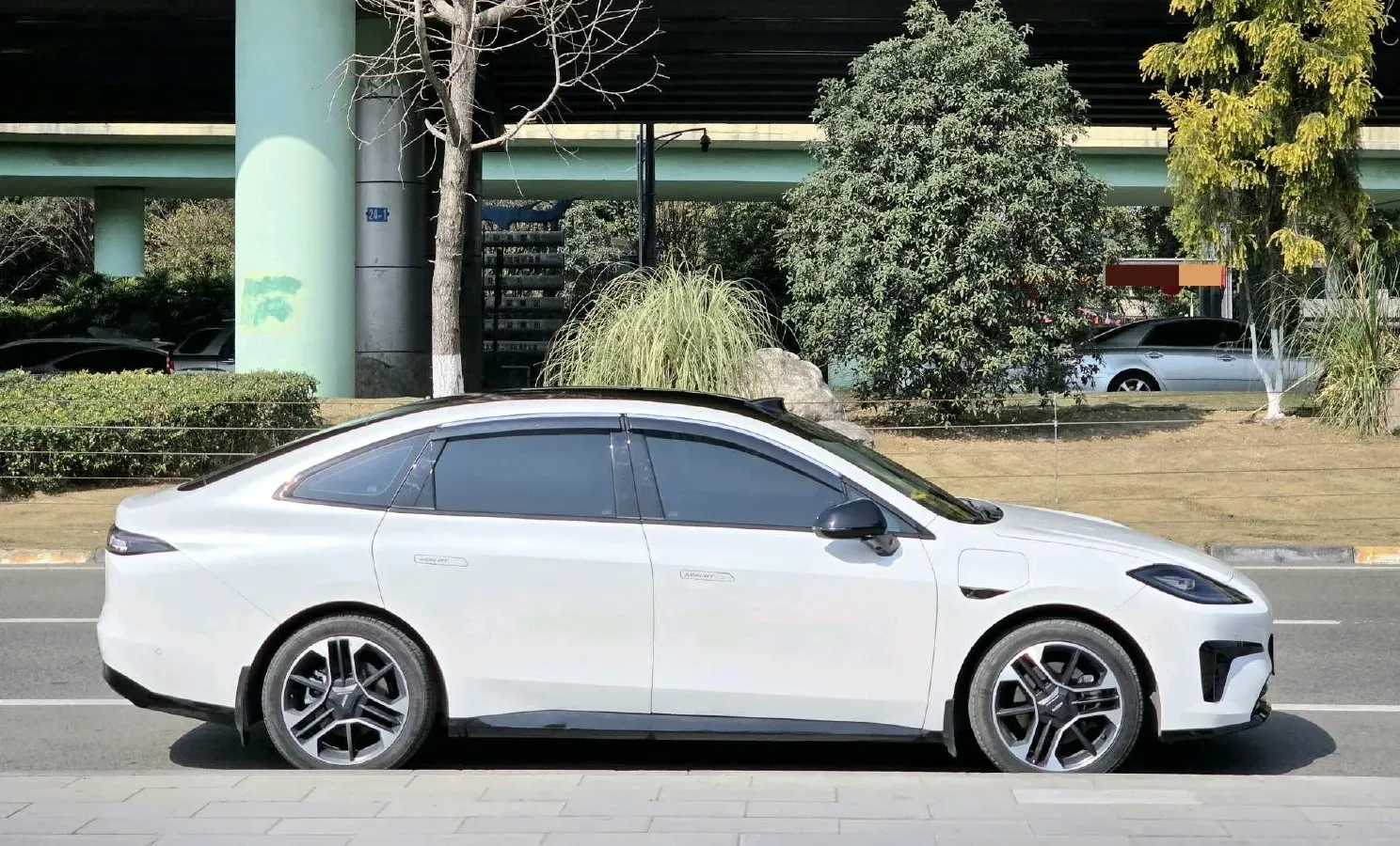 2025 Aion AION RT BEV 68.1KWH,autocango,china used car exporter,china ev exporter,chinese used car exporter,chinese used ev exporter