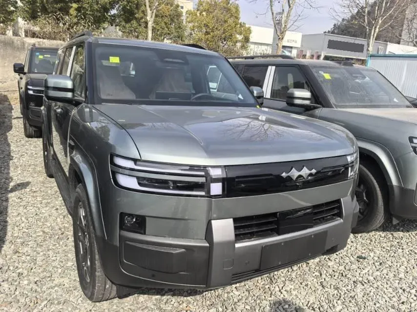 2025 FangChengBao Tai 7 1.5T 156HP L4 E-CVT PHEV,autocango,china used car exporter,china ev exporter,chinese used car exporter,chinese used ev exporter