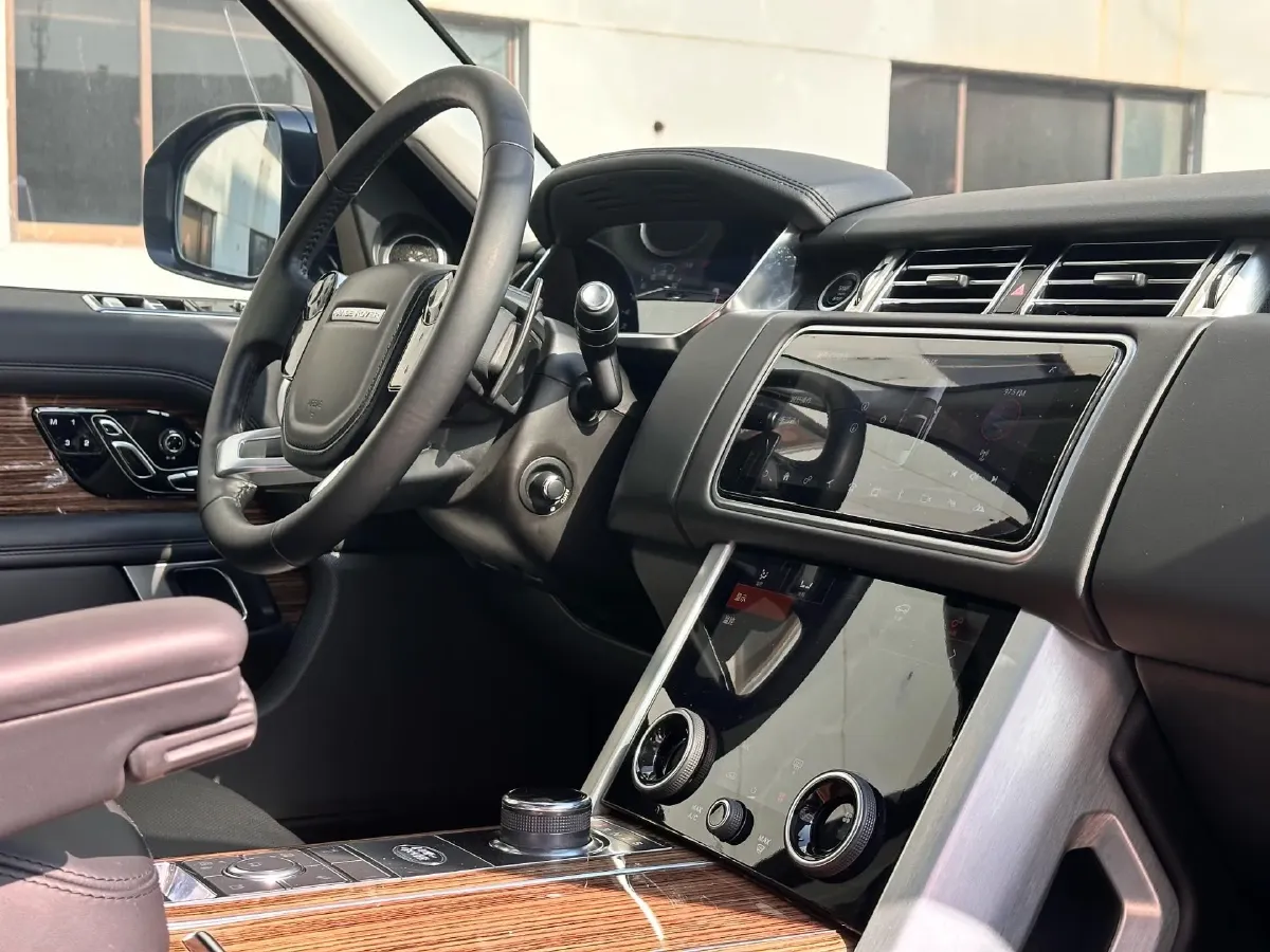 2019 Land Rover Range Rover 3.0T 381HP V6 8AT,autocango,china used car exporter,china ev exporter,chinese used car exporter,chinese used ev exporter