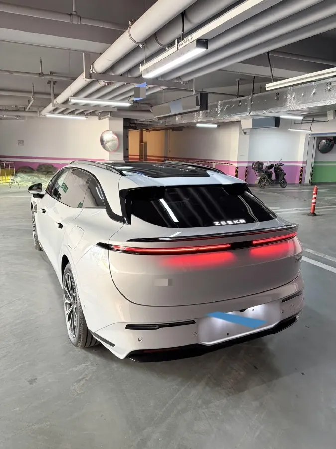 2025 Zeekr 007GT BEV 75KWH,autocango,china used car exporter,china ev exporter,chinese used car exporter,chinese used ev exporter